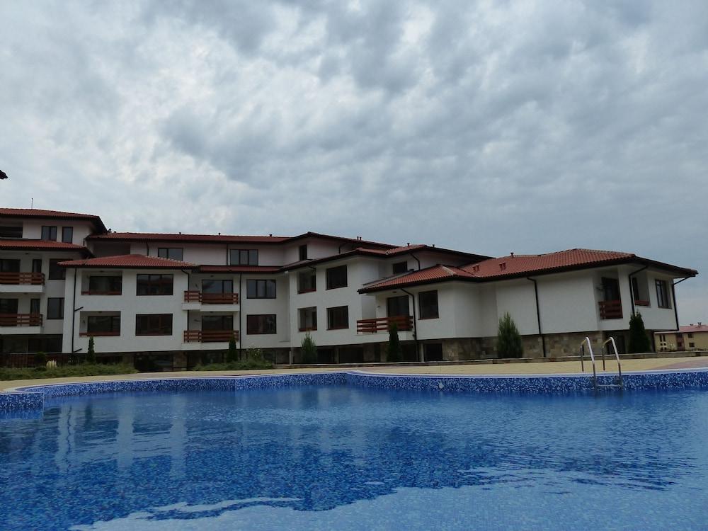 Gardenia Hills Hotel Sunny Beach Exterior photo