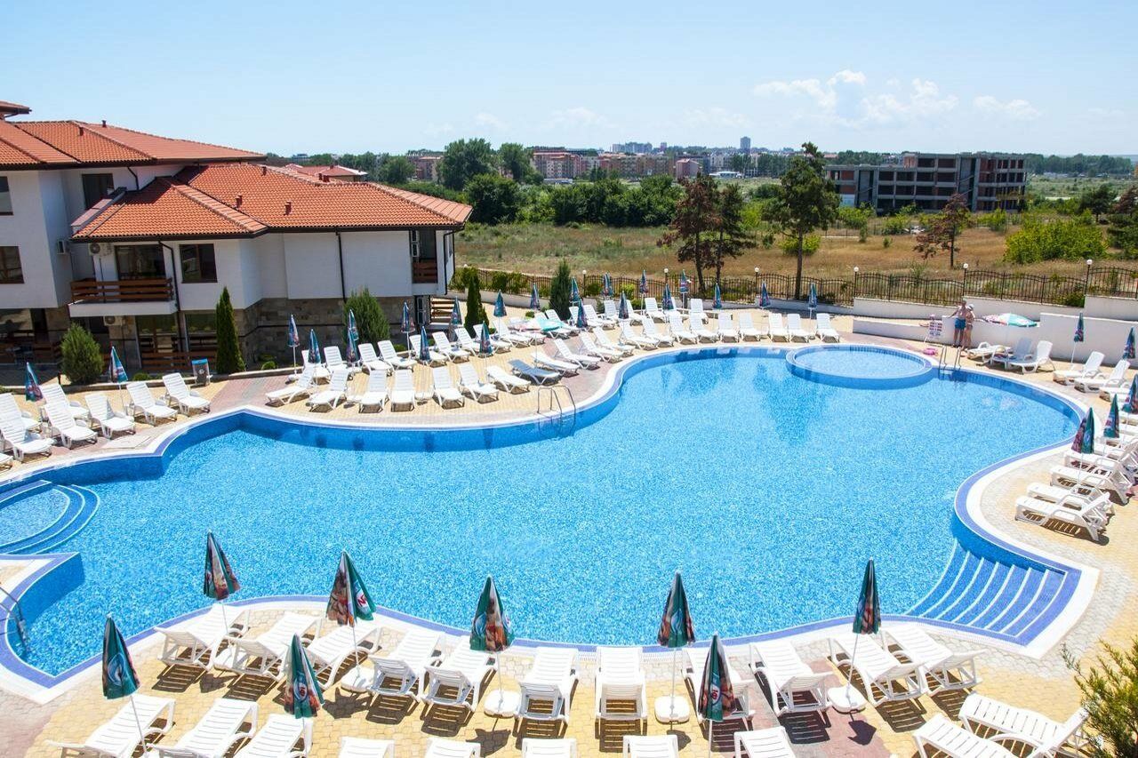 Gardenia Hills Hotel Sunny Beach Exterior photo